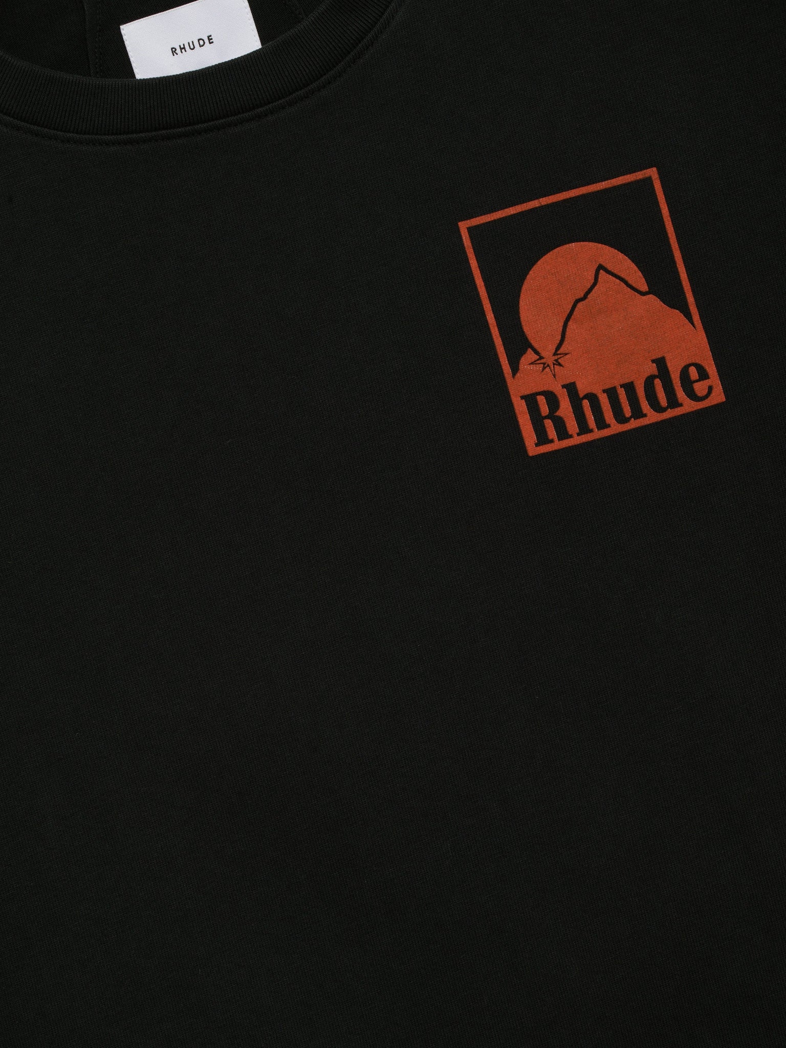 MOONLIGHT BADGE LS TEE