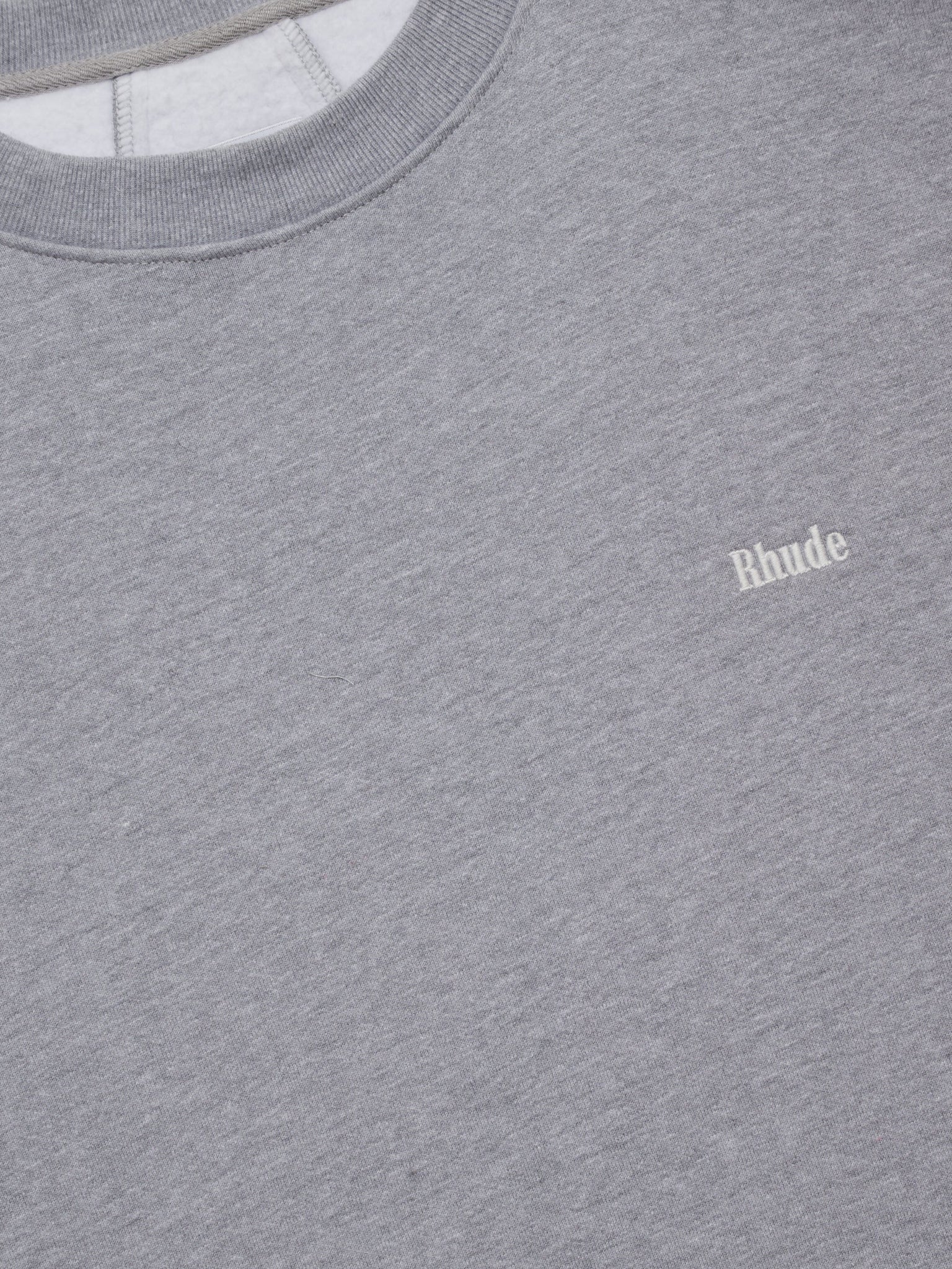 CLASSIQUE CREWNECK