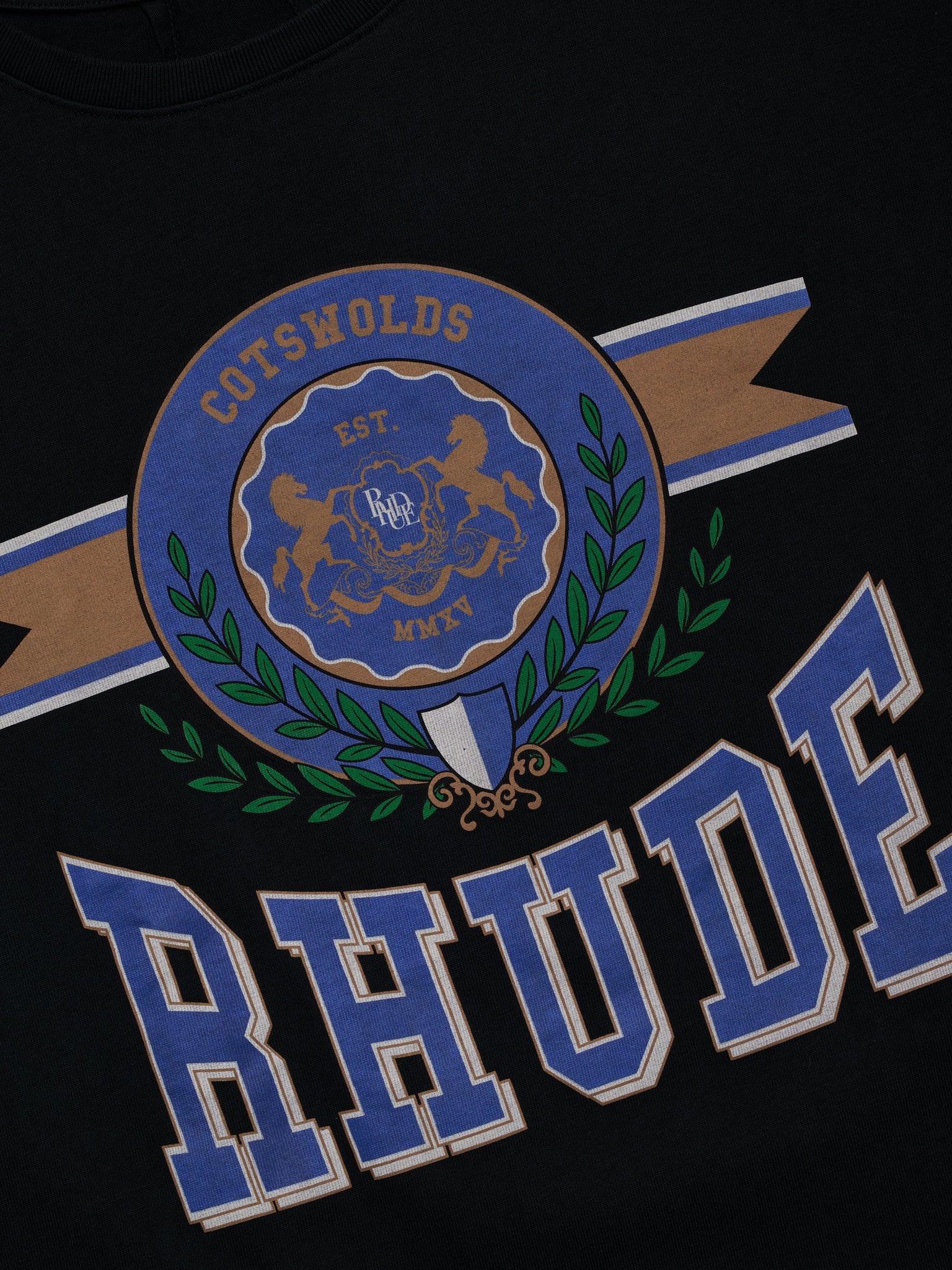 COTSWOLD CREST TEE